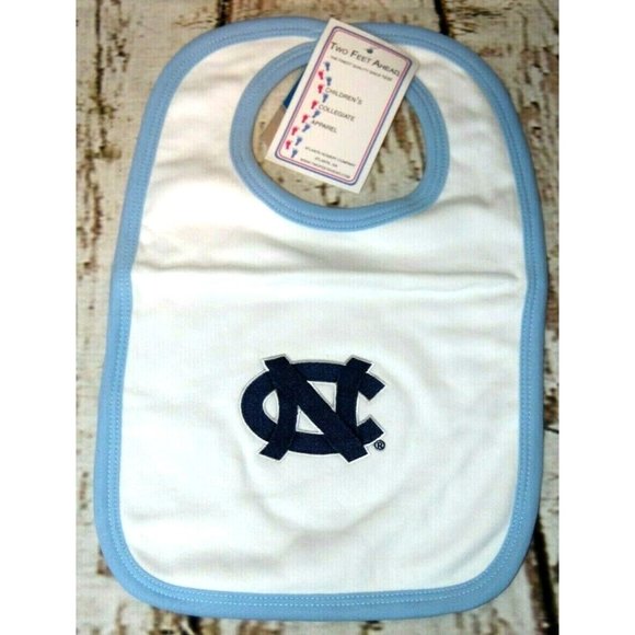 North Carolina Tar Heels Officially Licensed Embroidered Knit Baby Bib NIP - Picture 1 of 5